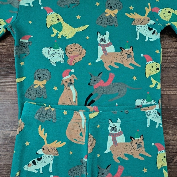 Tea Collection 2-Piece Pajama Set - Picture 3 of 11